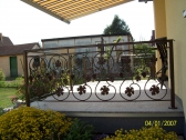 Balkon aus Metall